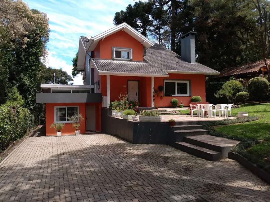 Foto 1 de Casa com 3 Quartos à venda, 238m² em Bosque SInosserra, Canela