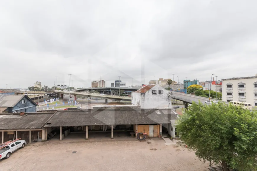 Foto 1 de Sala Comercial para alugar, 66m² em Centro Histórico, Porto Alegre