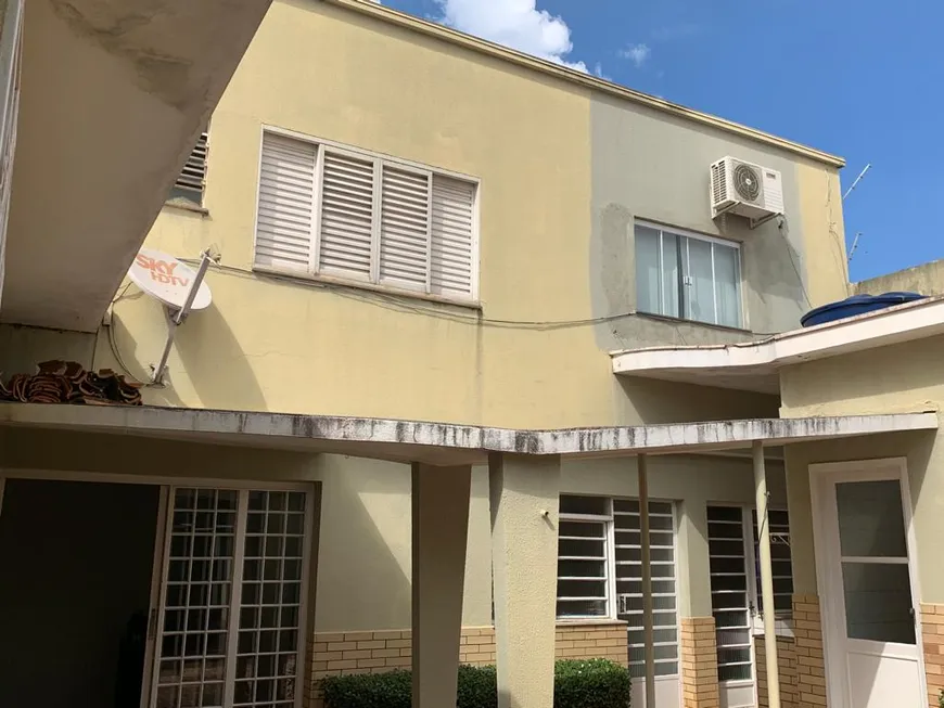 Foto 1 de Casa com 3 Quartos à venda, 276m² em Centro, Uberlândia