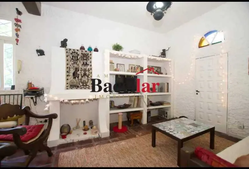 Foto 1 de Casa com 4 Quartos à venda, 120m² em Tijuca, Rio de Janeiro