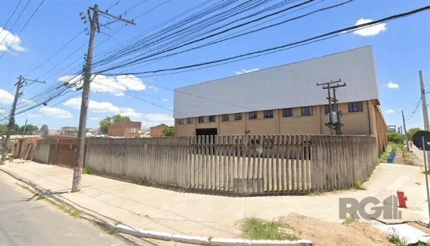 Foto 1 de Galpão/Depósito/Armazém à venda, 2701m² em Navegantes, Porto Alegre