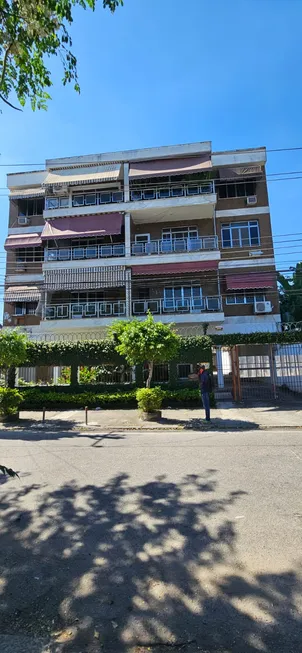 Foto 1 de Apartamento com 2 Quartos à venda, 80m² em Taquara, Rio de Janeiro