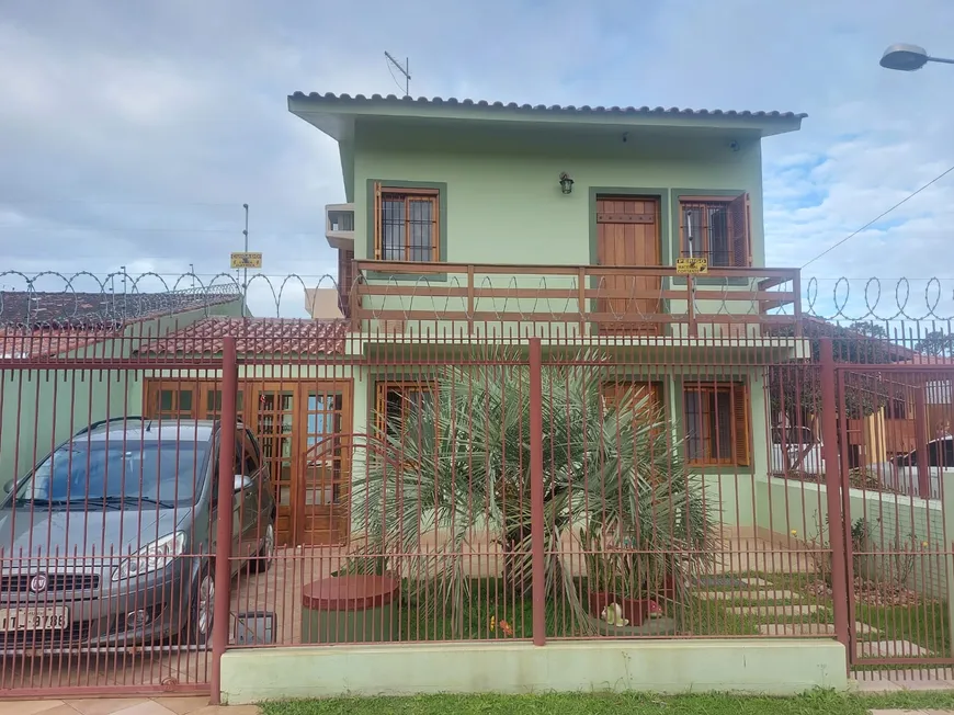 Foto 1 de Casa com 3 Quartos à venda, 164m² em Laranjal, Pelotas