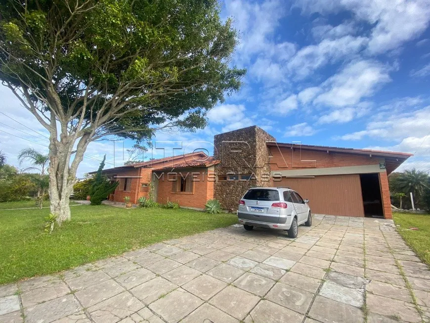 Foto 1 de Casa com 4 Quartos à venda, 222m² em Atlantida, Xangri-lá