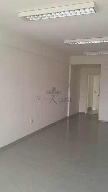 Foto 1 de Sala Comercial para alugar, 32m² em Itaim Bibi, São Paulo