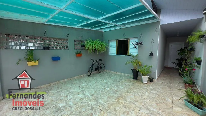 Foto 1 de Casa com 2 Quartos à venda, 64m² em Mirim, Praia Grande