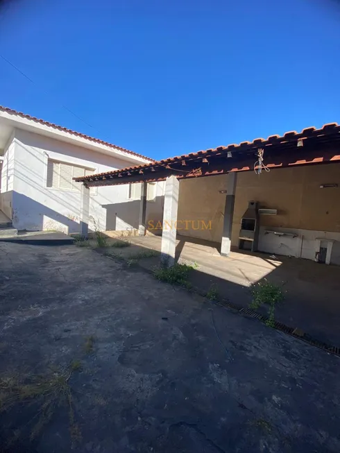 Foto 1 de Casa com 3 Quartos à venda, 320m² em Vila Joaquim Inácio, Campinas