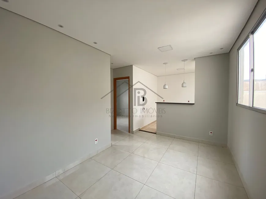 Foto 1 de Apartamento com 2 Quartos à venda, 42m² em Olaria, Salto