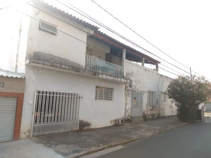 Foto 1 de Sobrado com 4 Quartos à venda, 131m² em Vila Hortencia, Sorocaba