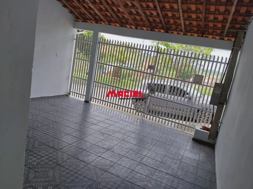 Foto 1 de Casa com 3 Quartos para alugar, 120m² em Jardim Santo Onofre, São José dos Campos