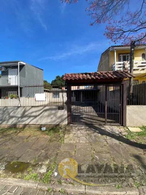 Foto 1 de Casa com 3 Quartos à venda, 200m² em Vila Nova, Porto Alegre