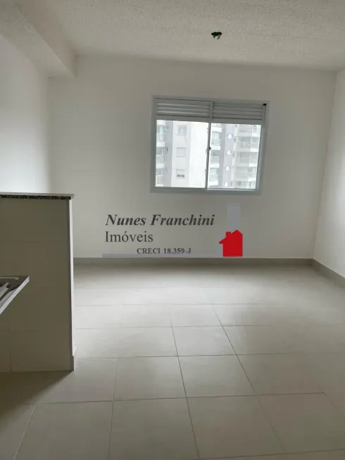 Foto 1 de Apartamento com 1 Quarto para alugar, 31m² em Barra Funda, São Paulo