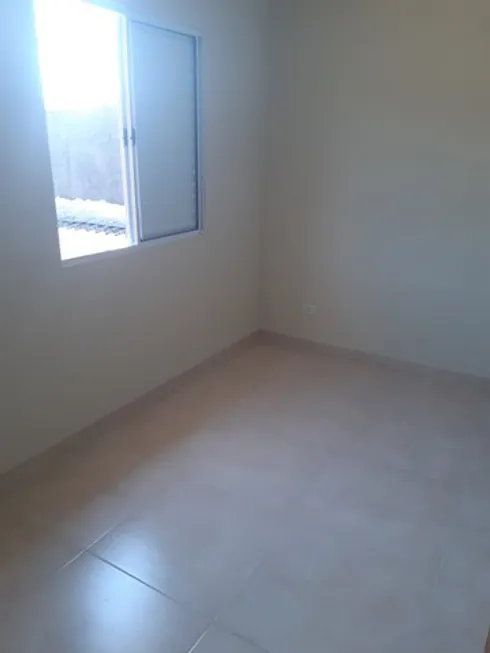 Foto 1 de Casa de Condomínio com 2 Quartos à venda, 70m² em Vila São Jorge, São Vicente