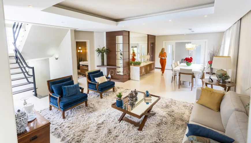 Foto 1 de Casa de Condomínio com 4 Quartos à venda, 464m² em Velha, Blumenau