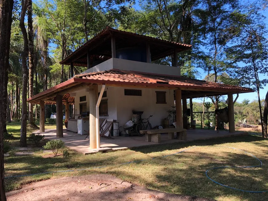 Foto 1 de Fazenda/Sítio à venda, 25000m² em Vera Cruz de Minas, Pedro Leopoldo