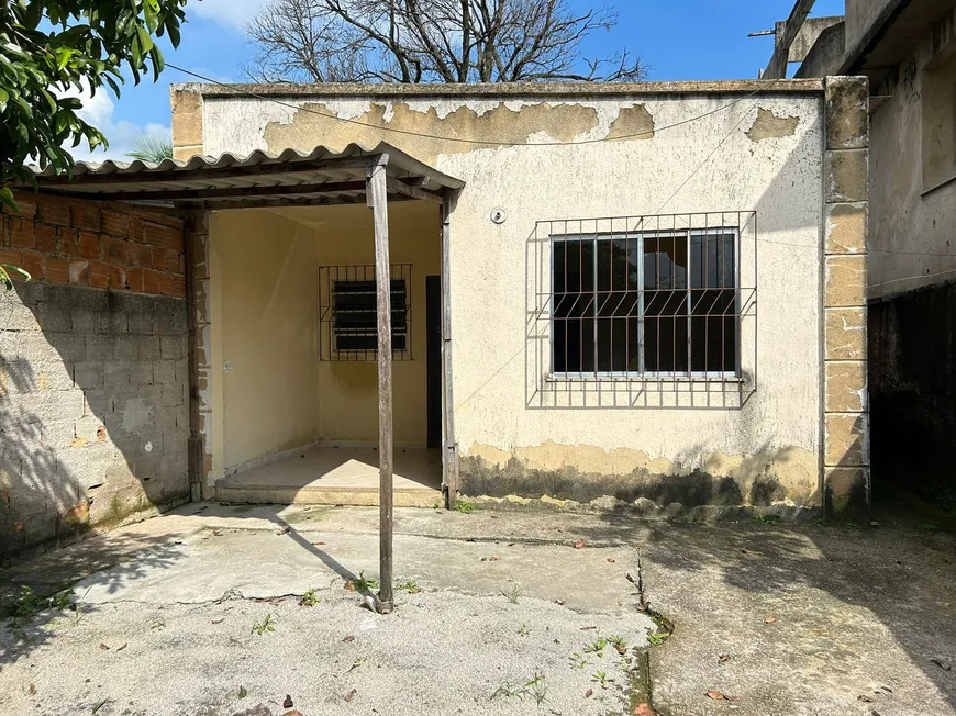 Foto 1 de Casa com 2 Quartos à venda, 90m² em Jardim Imbarie, Duque de Caxias