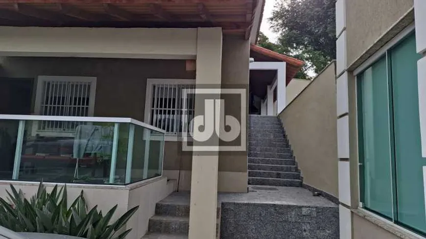 Foto 1 de Casa com 6 Quartos à venda, 203m² em Méier, Rio de Janeiro