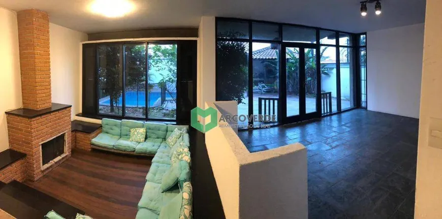 Foto 1 de Casa com 4 Quartos para alugar, 272m² em Sumaré, São Paulo