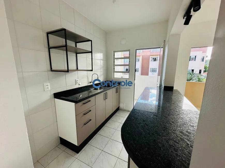 Foto 1 de Apartamento com 3 Quartos à venda, 66m² em Serraria, São José