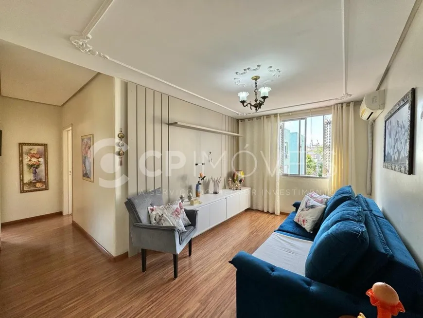 Foto 1 de Apartamento com 2 Quartos à venda, 54m² em São Sebastião, Porto Alegre