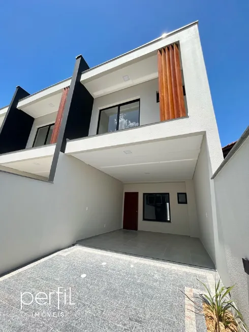 Foto 1 de Casa com 3 Quartos à venda, 114m² em Saguaçú, Joinville