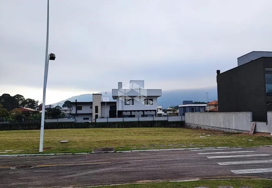 Foto 1 de Lote/Terreno à venda, 375m² em São João do Rio Vermelho, Florianópolis