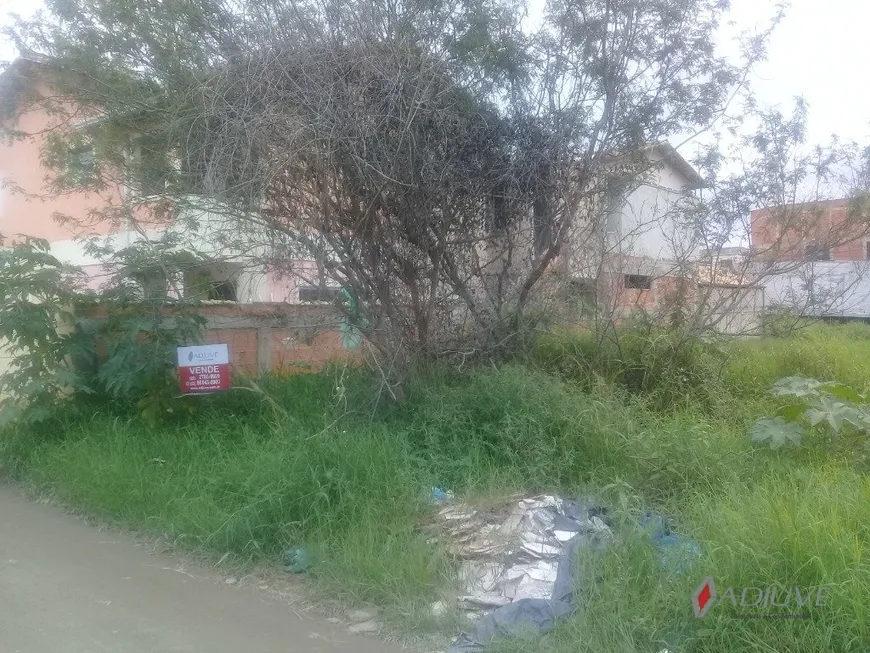 Foto 1 de Lote/Terreno à venda, 390m² em Mariléa Chácara, Rio das Ostras