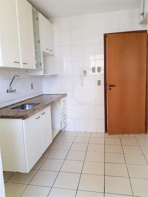 Foto 1 de Apartamento com 3 Quartos à venda, 80m² em Jardim Infante Dom Henrique, Bauru