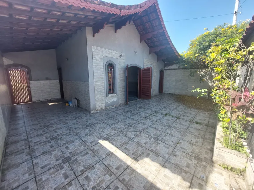 Foto 1 de Casa com 2 Quartos à venda, 95m² em Maracanã, Praia Grande