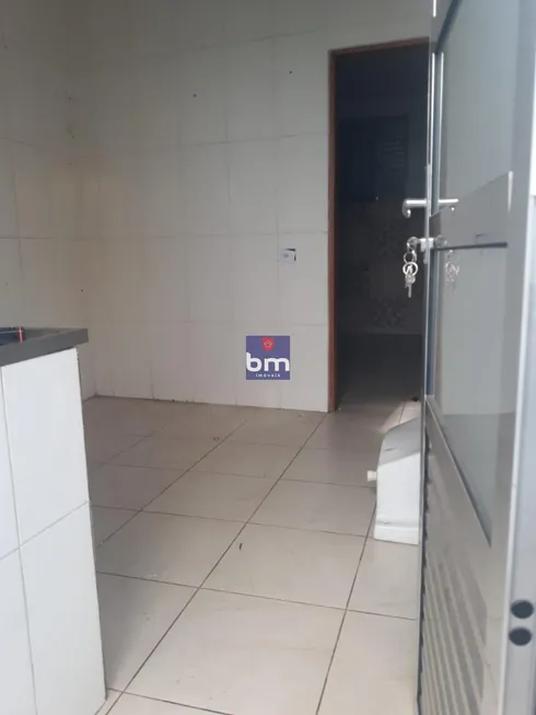 Foto 1 de Casa de Condomínio com 1 Quarto para alugar, 35m² em Jardim Ipê, São Paulo