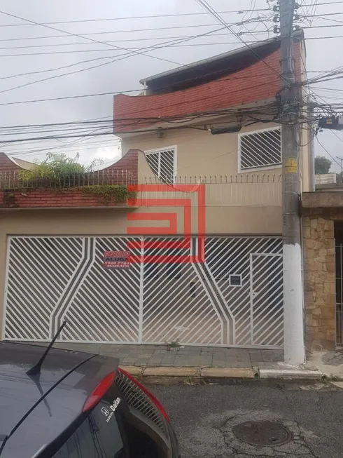 Foto 1 de Casa com 3 Quartos para alugar, 100m² em Vila Zelina, São Paulo