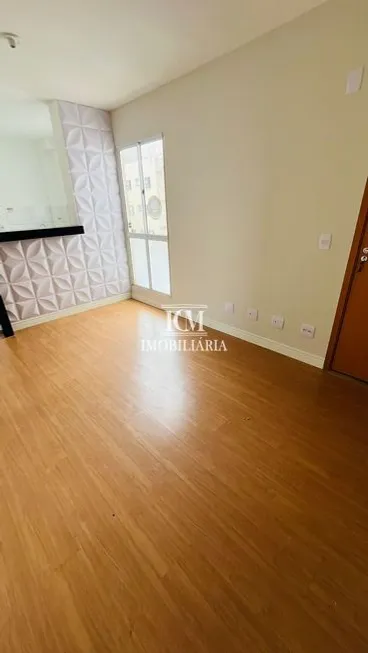 Foto 1 de Apartamento com 2 Quartos à venda, 41m² em Jardim Patrícia, Uberlândia