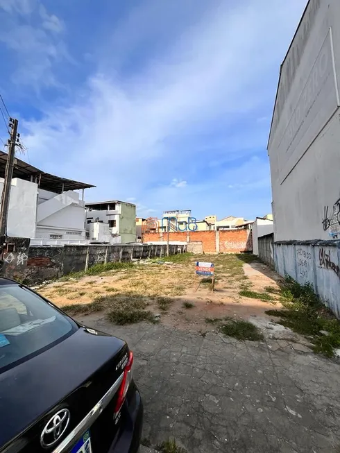 Foto 1 de Lote/Terreno à venda, 300m² em Centro, Macaé