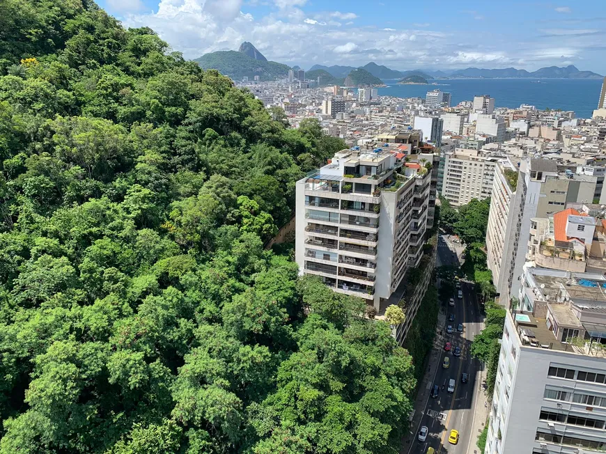 Foto 1 de Cobertura com 3 Quartos à venda, 290m² em Lagoa, Rio de Janeiro