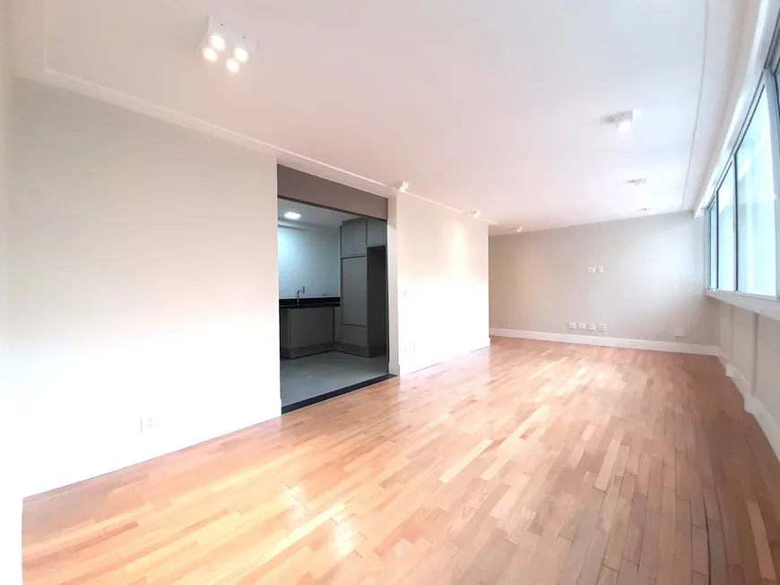 Foto 1 de Apartamento com 3 Quartos à venda, 126m² em Jardim Paulista, São Paulo