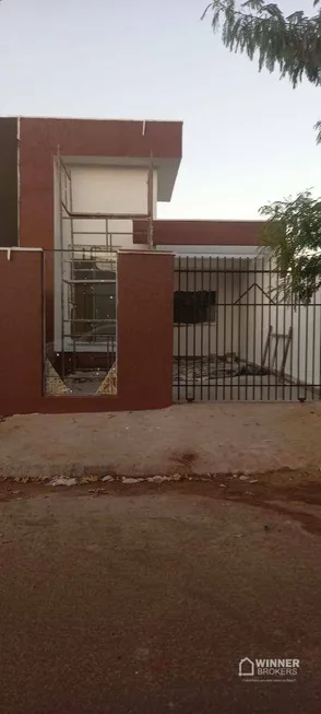 Foto 1 de Casa com 3 Quartos à venda, 70m² em Jardim Ouro Verde III, Sarandi