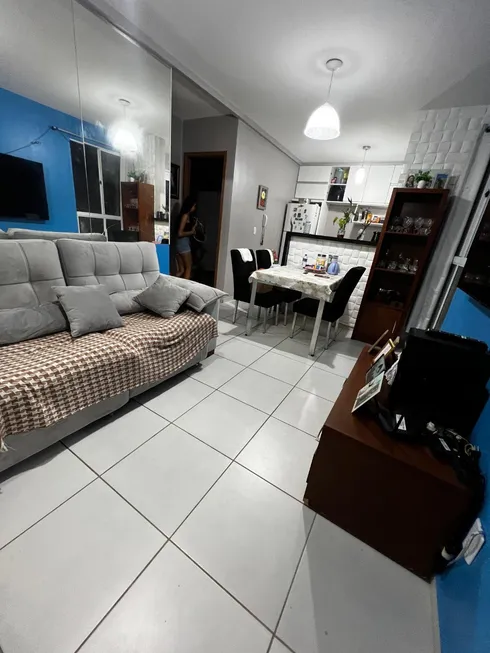 Foto 1 de Apartamento com 2 Quartos à venda, 44m² em Coacu, Eusébio