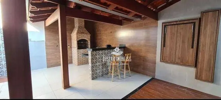 Foto 1 de Casa com 3 Quartos à venda, 188m² em Jardim America II, Uberlândia