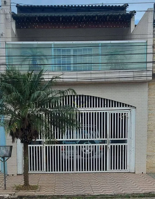 Foto 1 de Sobrado com 3 Quartos à venda, 150m² em Parque Maria Helena, Suzano