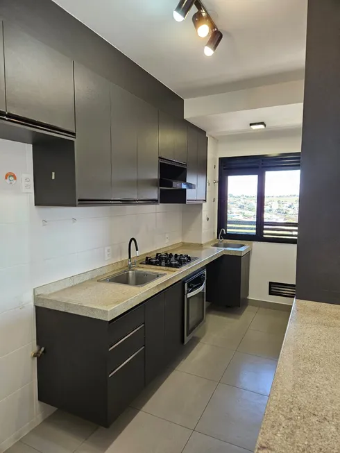 Foto 1 de Apartamento com 3 Quartos para alugar, 72m² em Centro, Araraquara