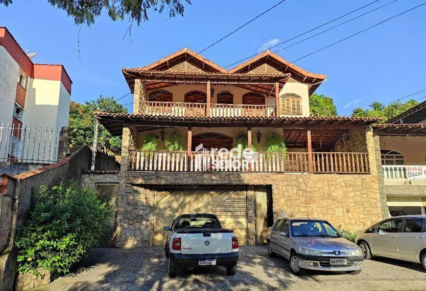 Foto 1 de Casa com 5 Quartos à venda, 357m² em Santa Terezinha, Juiz de Fora