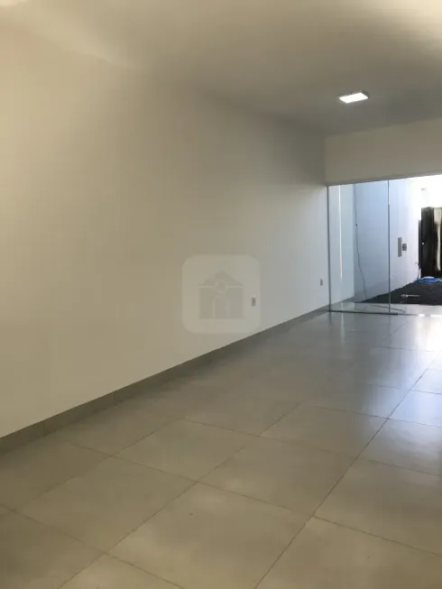 Foto 1 de Casa com 2 Quartos à venda, 63m² em Morumbi, Uberlândia