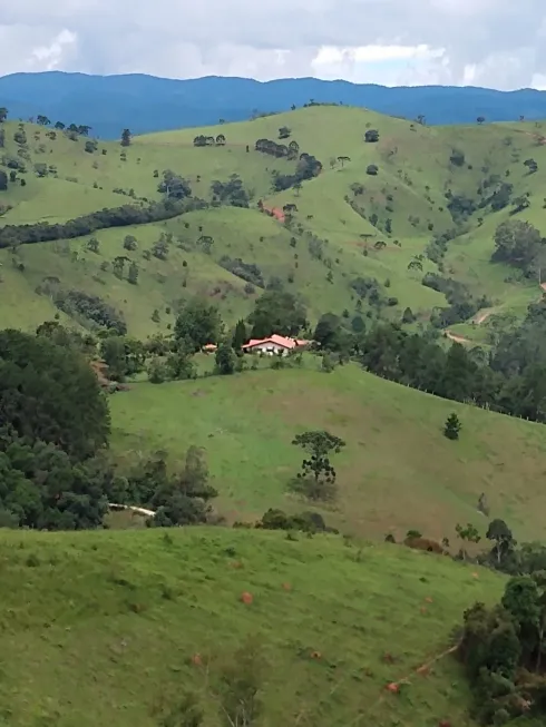 Foto 1 de Fazenda/Sítio à venda, 726000m² em Zona Rural, Piranguçu