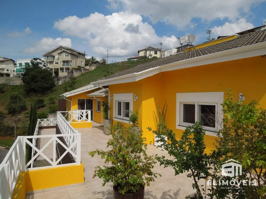 Foto 1 de Casa de Condomínio com 3 Quartos à venda, 205m² em Aruja Hills III, Arujá