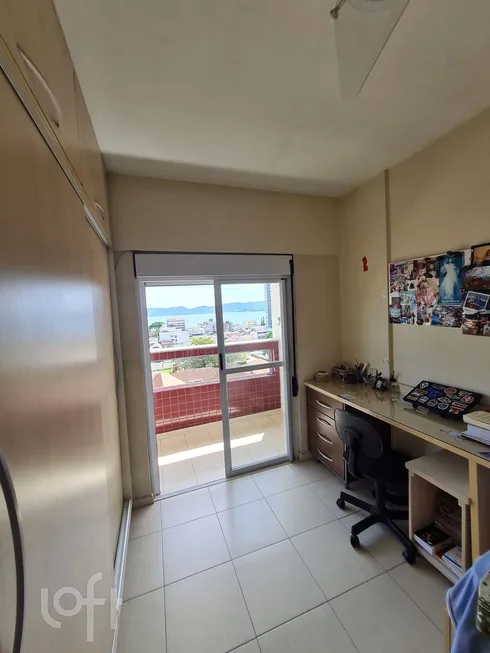 Foto 1 de Apartamento com 4 Quartos à venda, 240m² em Estreito, Florianópolis