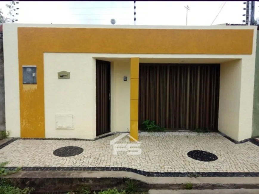 Foto 1 de Casa com 4 Quartos à venda, 215m² em JOSE DE ALENCAR, Fortaleza