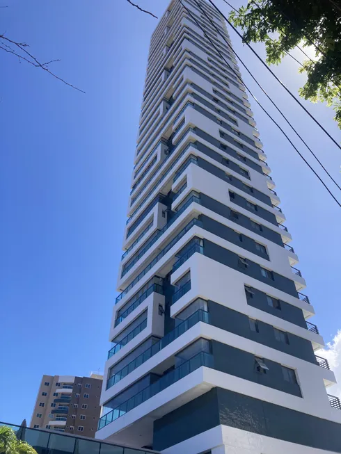 Foto 1 de Apartamento com 5 Quartos à venda, 200m² em Caminho Das Árvores, Salvador