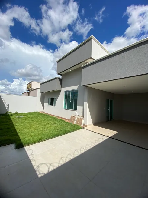 Foto 1 de Casa com 3 Quartos à venda, 110m² em Jardim Luz, Aparecida de Goiânia