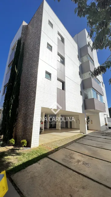 Foto 1 de Cobertura com 3 Quartos à venda, 200m² em São José, Montes Claros