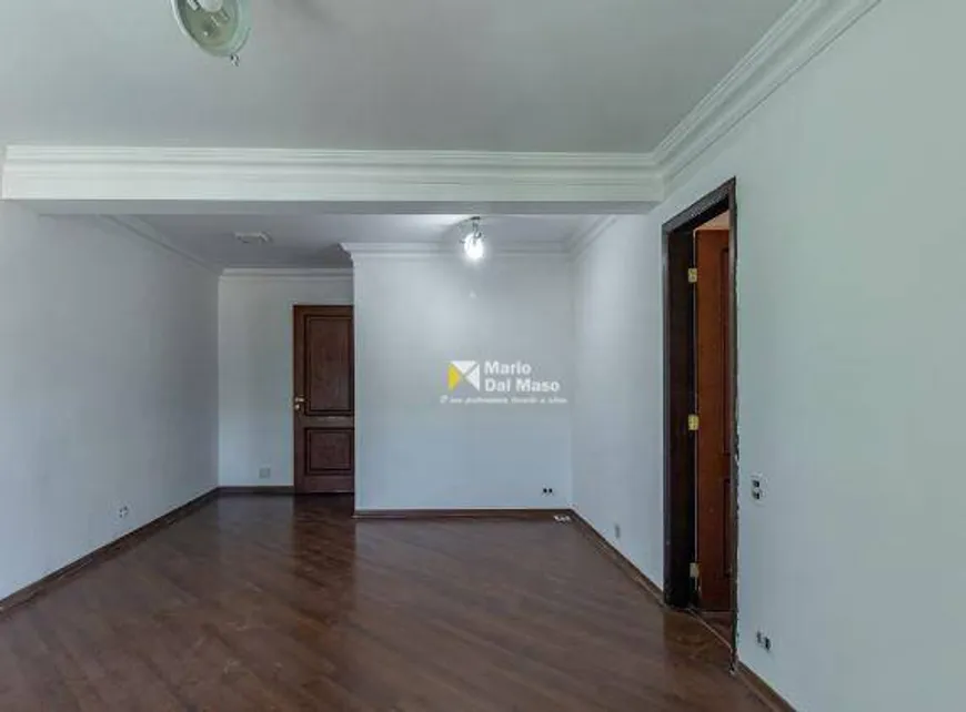 Foto 1 de Sobrado com 3 Quartos para venda ou aluguel, 600m² em Morumbi, São Paulo
